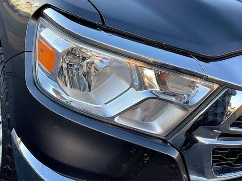 Used 2022 RAM 1500 Big Horn image 32