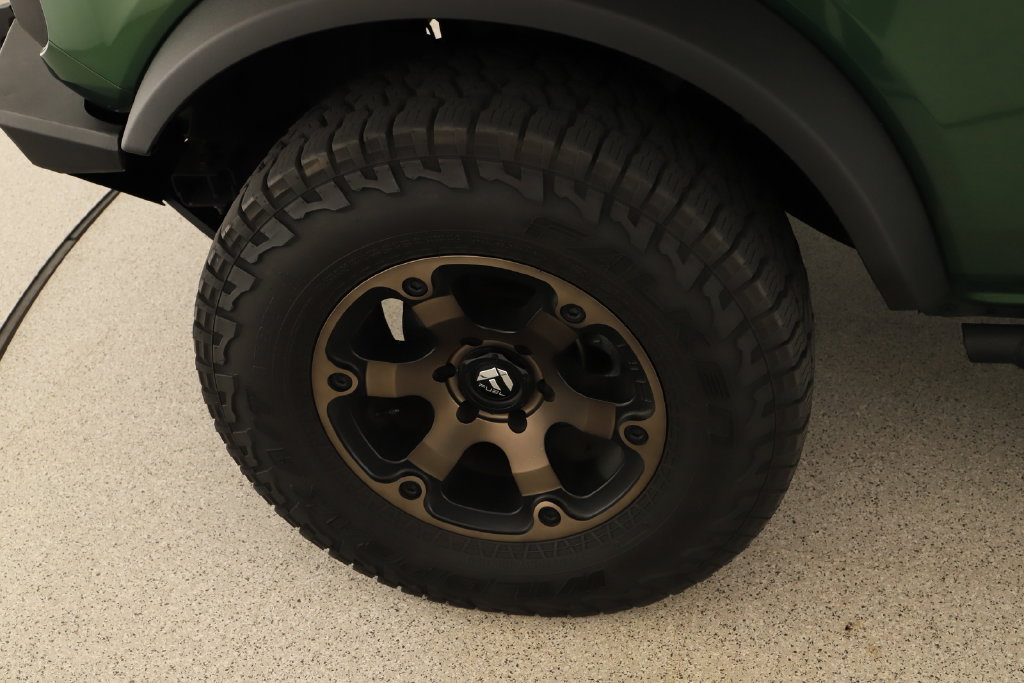 Used 2023 Ford Bronco 2-Door AWD/4WD image 30