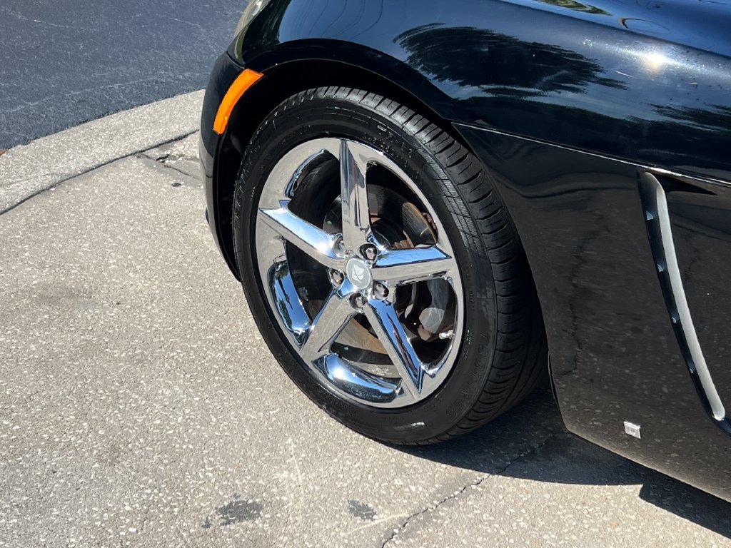Used 2008 Saturn Sky Red Line RWD image 19