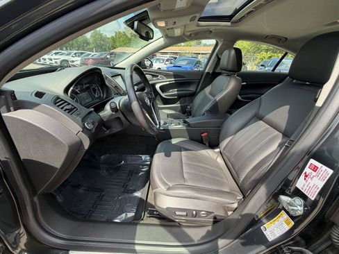 Used 2016 Buick Regal Premium FWD image 12