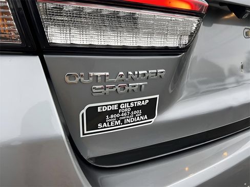 Used 2022 Mitsubishi Outlander Sport LE image 27