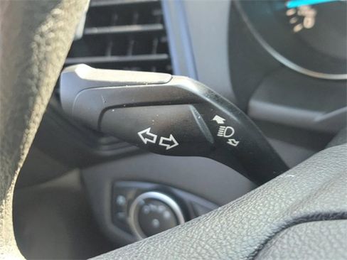 Used 2018 Ford Escape SE w/ SE Sync 3 Package image 19