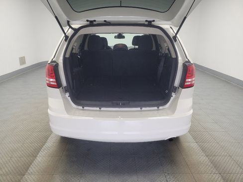 Used 2018 Dodge Journey SE w/ Blacktop Package image 29