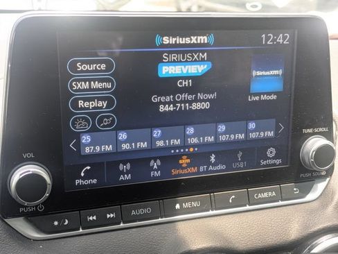 Used 2024 Nissan Sentra SV FWD image 22