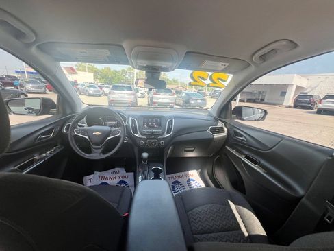 Used 2022 Chevrolet Equinox LT FWD image 27