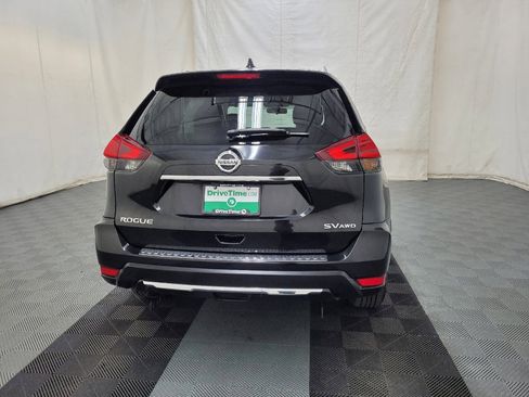 Used 2017 Nissan Rogue SV AWD/4WD image 7