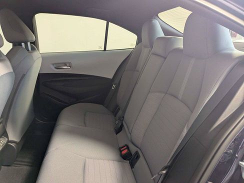 Used 2026 Toyota Corolla SE FWD image 32