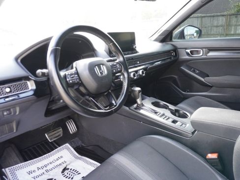 Used 2022 Honda Civic Sport image 9