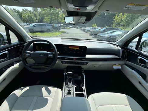 New 2026 Kia Sorento S FWD image 37