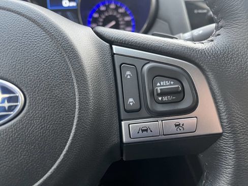 Used 2017 Subaru Outback 2.5i Limited image 18