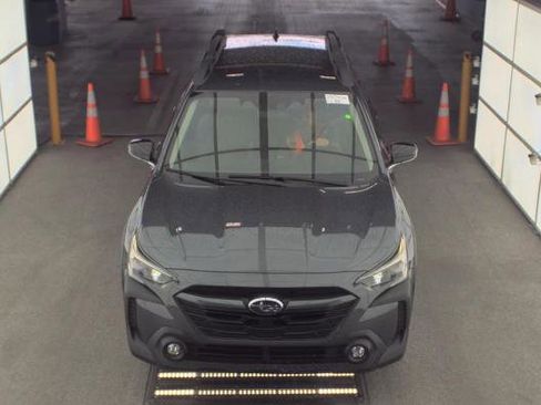 Used 2023 Subaru Outback Premium image 2