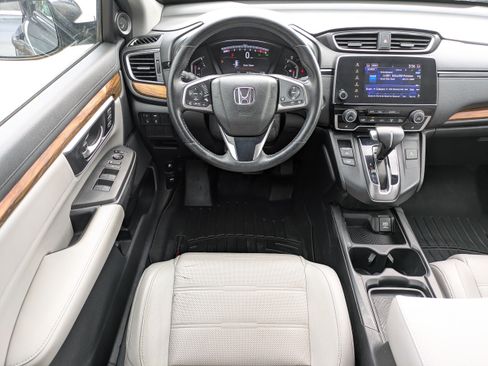 Used 2018 Honda CR-V Touring image 15