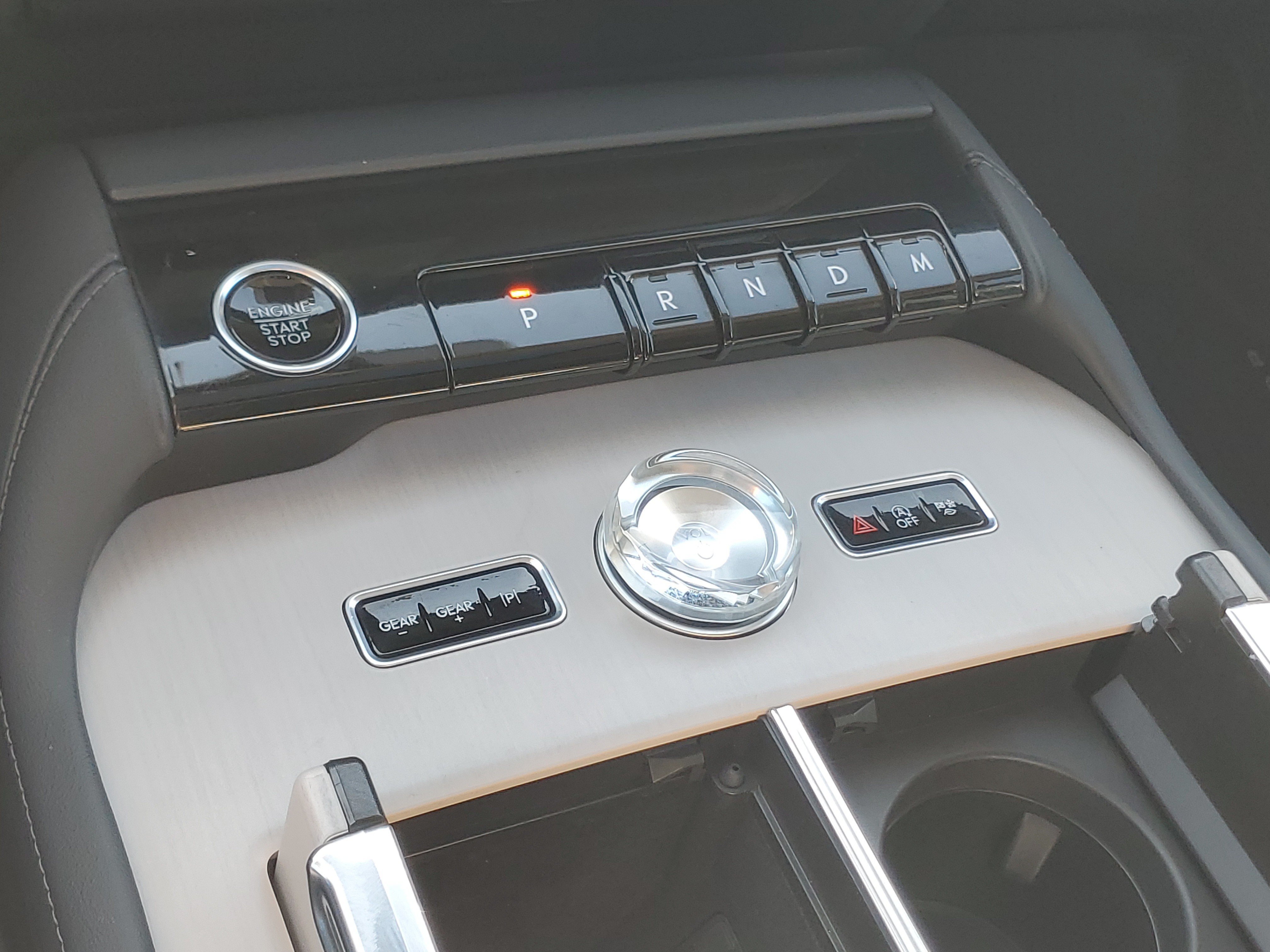 Used 2025 Lincoln Navigator L Reserve AWD/4WD image 20