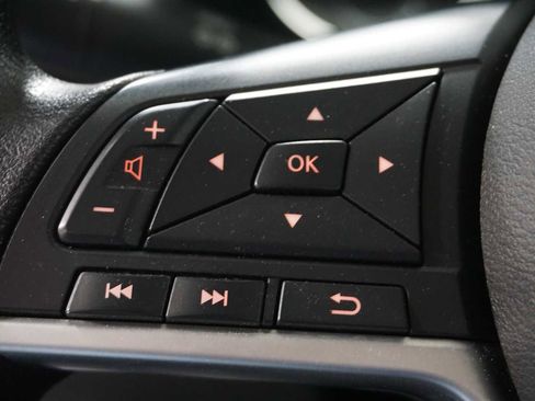 Used 2023 Nissan Altima 2.5 SV image 23