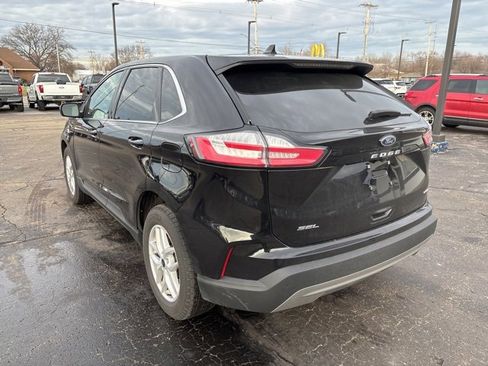 Used 2023 Ford Edge SEL w/ Convenience Package image 3