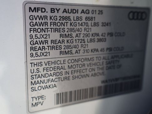 Used 2025 Audi Q7 3.0T Prestige w/ Prestige Package image 28