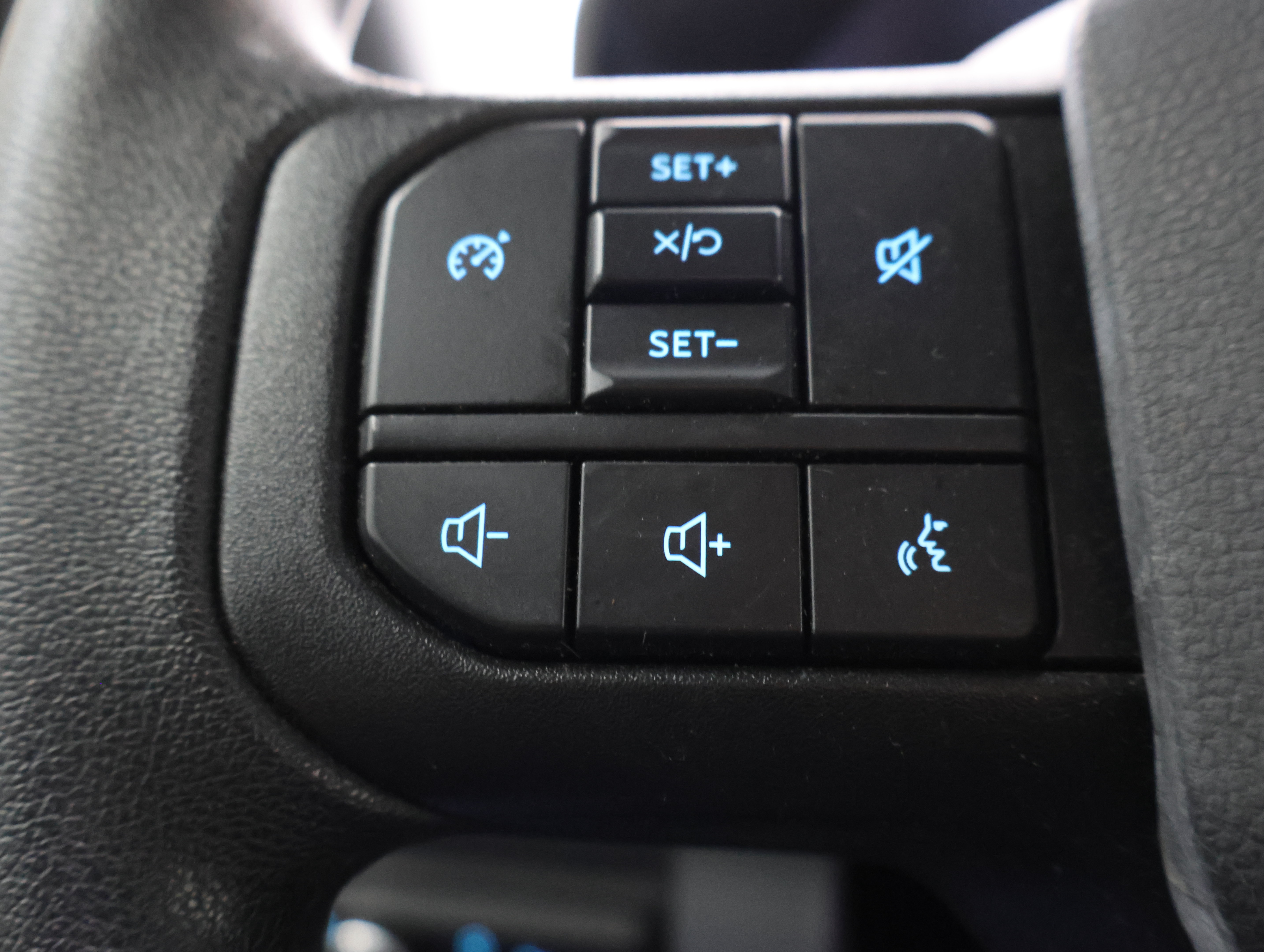 Used 2024 Ford F250 XL w/ STX Appearance Package AWD/4WD image 15