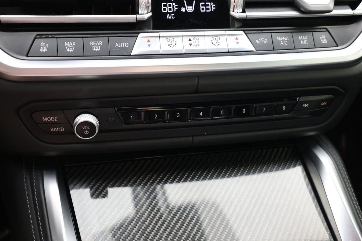 Used 2021 BMW M4 Competition w/ Executive Package RWD image 9