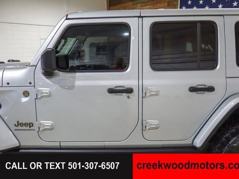 Used 2024 Jeep Wrangler Unlimited Rubicon 392 AWD/4WD image 24