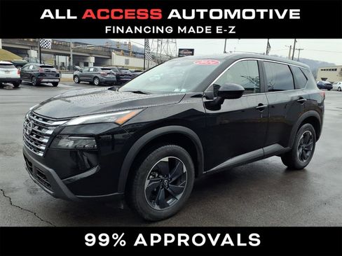 Used 2024 Nissan Rogue SV image 4