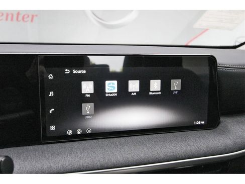 New 2026 Nissan Kicks SV w/ SV Premium Package image 24