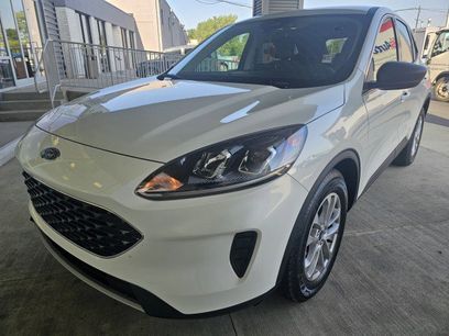 Used 2022 Ford Escape SE