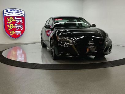 Certified 2025 Nissan Altima 2.5 SR