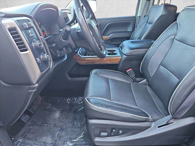 Used 2017 Chevrolet Silverado 2500 High Country w/ Duramax Plus Package AWD/4WD image 22
