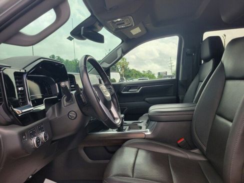 Used 2023 GMC Sierra 1500 SLT w/ SLT Premium Plus Package AWD/4WD image 12