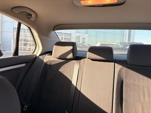 Used 2009 Volkswagen Jetta S image 14