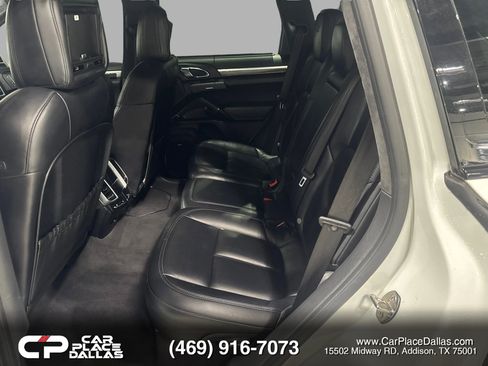 Used 2016 Porsche Cayenne GTS w/ Premium Package Plus AWD/4WD image 16