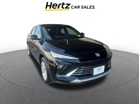 Used 2025 Buick Envista Preferred image 1