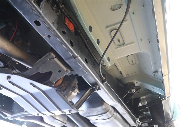 Used 1995 Dodge Ram 2500 Truck 4x4 Regular Cab image 23