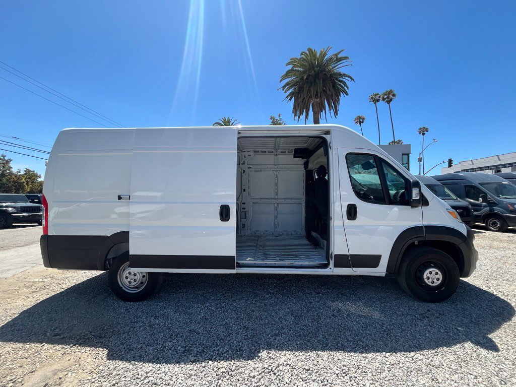 Used 2023 RAM ProMaster 3500 FWD image 5
