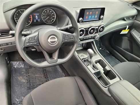 New 2025 Nissan Sentra S image 5