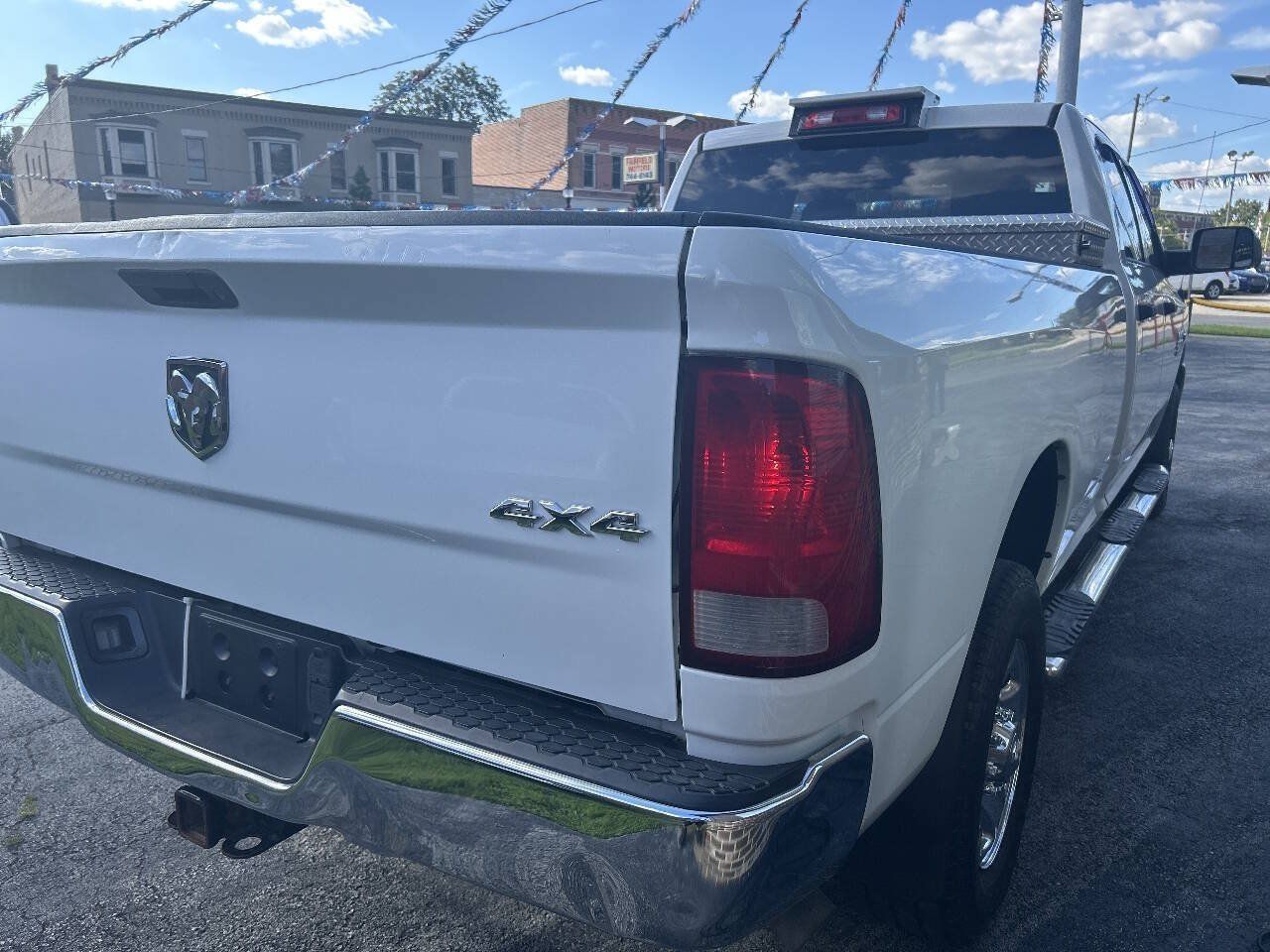 Used 2015 RAM 2500 Tradesman w/ Chrome Appearance Group AWD/4WD image 4