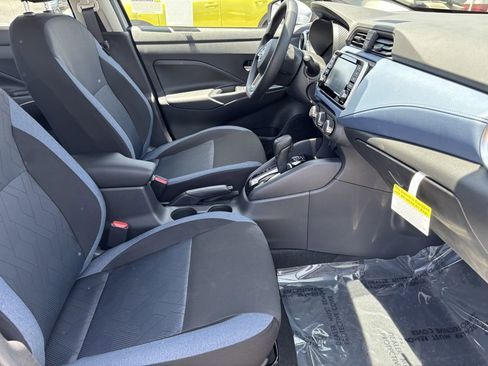 New 2025 Nissan Versa SV w/ Trunk Package image 9