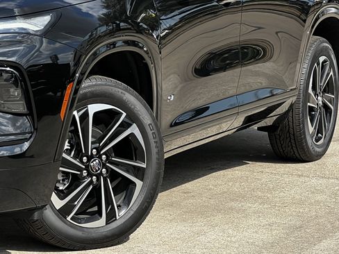 New 2026 Buick Enclave Sport Touring w/ Power Package image 8