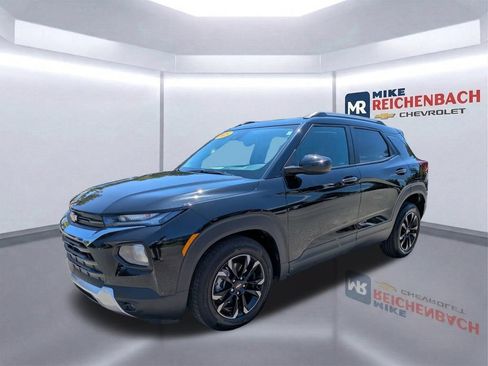 Used 2023 Chevrolet TrailBlazer LT FWD image 8