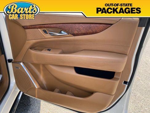 Used 2015 Cadillac Escalade ESV Platinum image 16