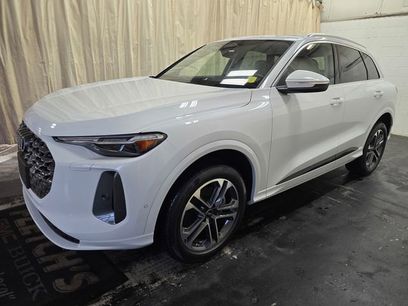 New 2025 Audi Q5 Premium Plus w/ Premium Plus