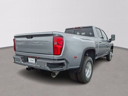 New 2026 Chevrolet Silverado 3500 LTZ w/ LTZ Convenience Package image 4