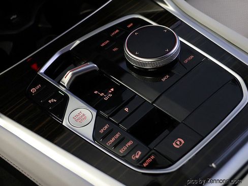 Certified 2025 BMW X6 xDrive40i image 26