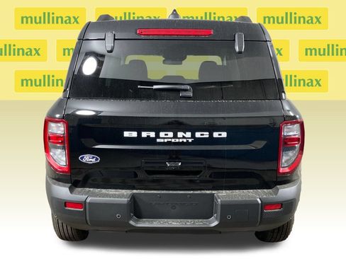 New 2026 Ford Bronco Sport Outer Banks w/ Outer Banks Tech Package+ AWD/4WD image 8