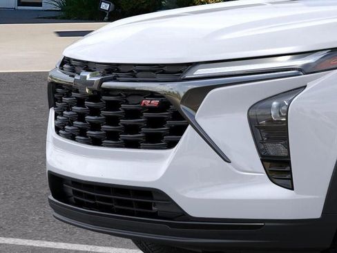 New 2025 Chevrolet Trax RS w/ Driver Confidence Package image 13