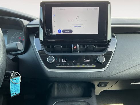 Used 2024 Toyota Corolla LE image 13