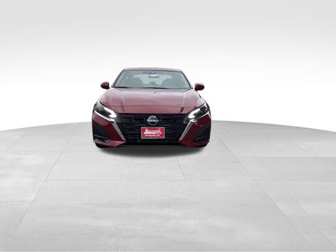 New 2025 Nissan Altima 2.5 SV w/ SV Special Edition Package image 8