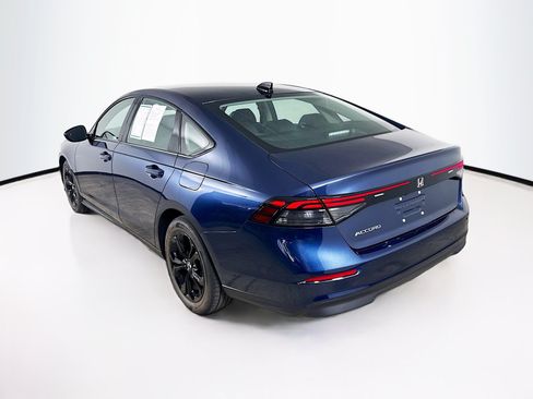 Used 2025 Honda Accord SE image 29