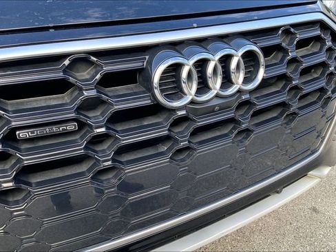 Used 2023 Audi Q5 2.0T Prestige w/ Prestige Package image 31