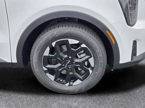 New 2025 Kia Sorento S w/ Panoramic Sunroof Package image 32